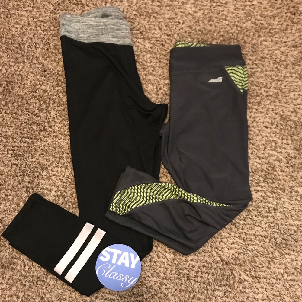 Bundle/2 activewear pants/Avia/Rue21/size small Jr